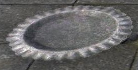 Datei:ESO Gewöhnlicher Teller, servieren.jpg