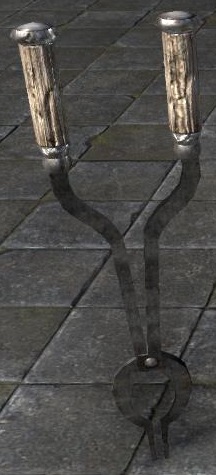 Datei:ESO Zange, Schmied.jpg