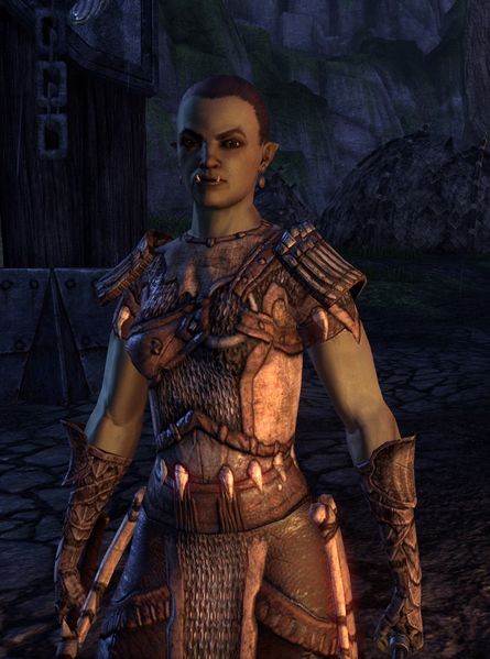 Datei:ESO Kriegerin Gruzbura.jpg