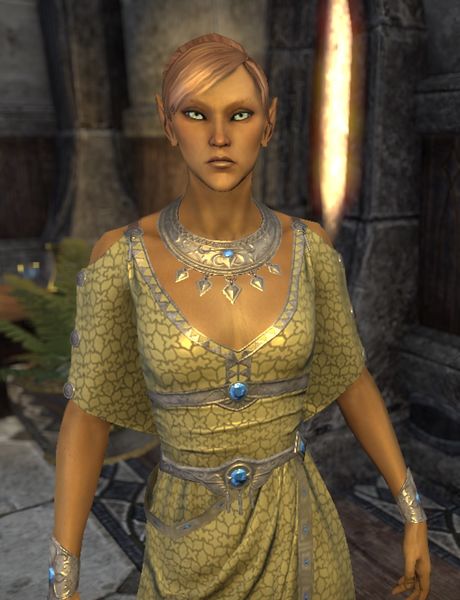 Datei:ESO Sippenhochfürstin Estre.jpg