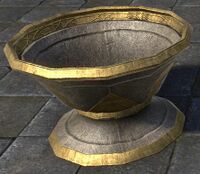 ESO Hochelfisches Becken, vergoldet.jpg