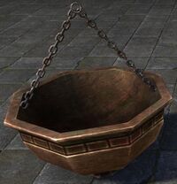 ESO Rothwardonischer Topf, hängend.jpg