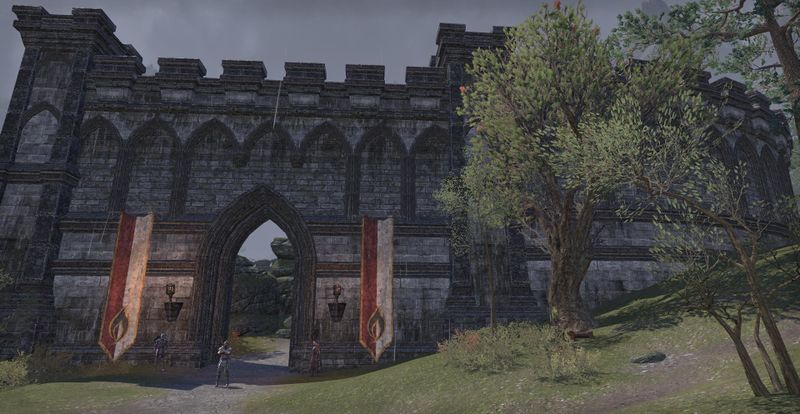 Datei:ESO Alcaire Osttor.jpg