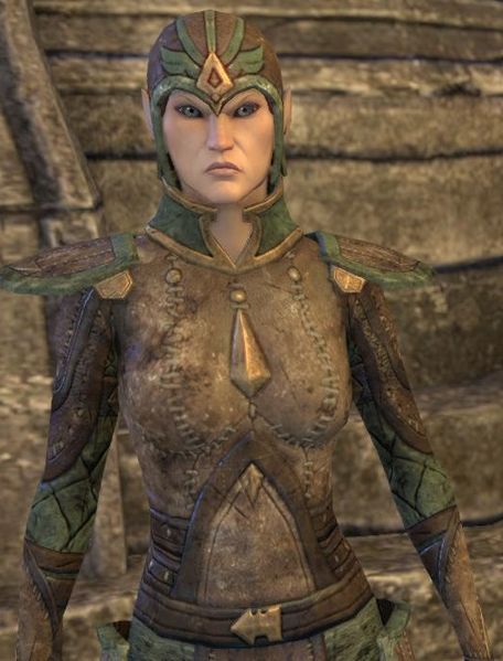 Datei:ESO Mathiisen-Wache Frau.jpg