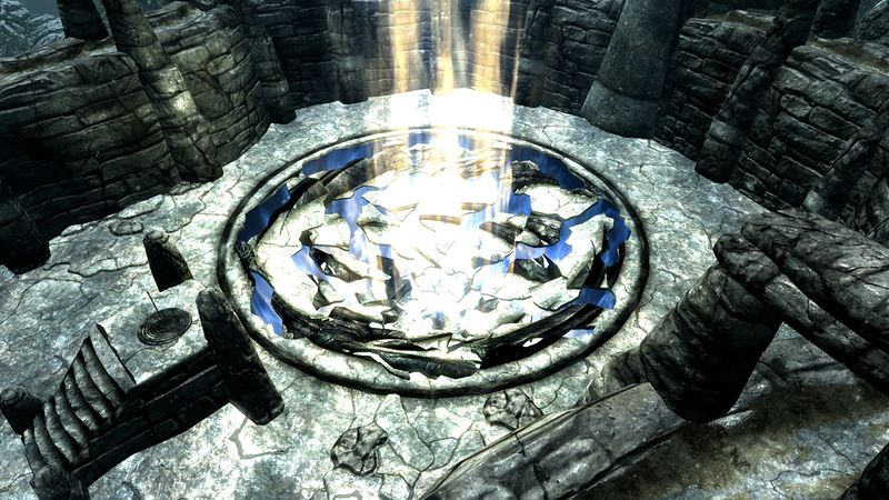 Datei:SR Skuldafn - Drachensiegel.jpg