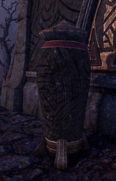 Datei:ESO Othrenis - Grabmal der Familie Baryon.jpg