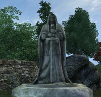 Wächterstatue Heulende Höhle.jpg