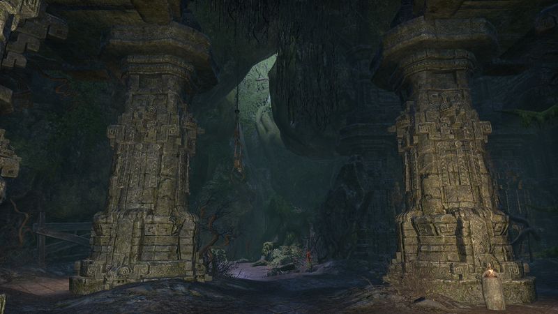 Datei:ESO Ruinen von Mazzatun - unterirdische Kammer.jpg