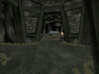 MW Gyldenhul-Hügelgrab Innen.jpg