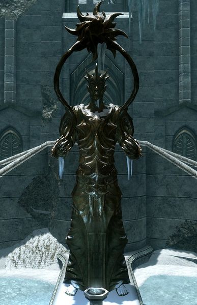 Datei:Auri-El Statue.jpg