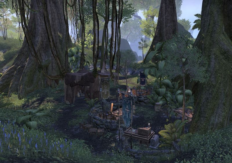 Datei:ESO Rankenschatten-Unterstand.jpg