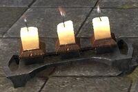 ESO Dunkelelfische Kerze, Weihablage.jpg