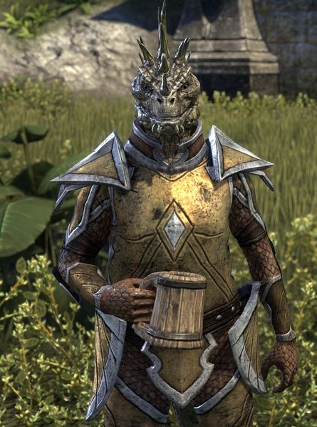 Datei:ESO Schläft-auf-Schild.jpg