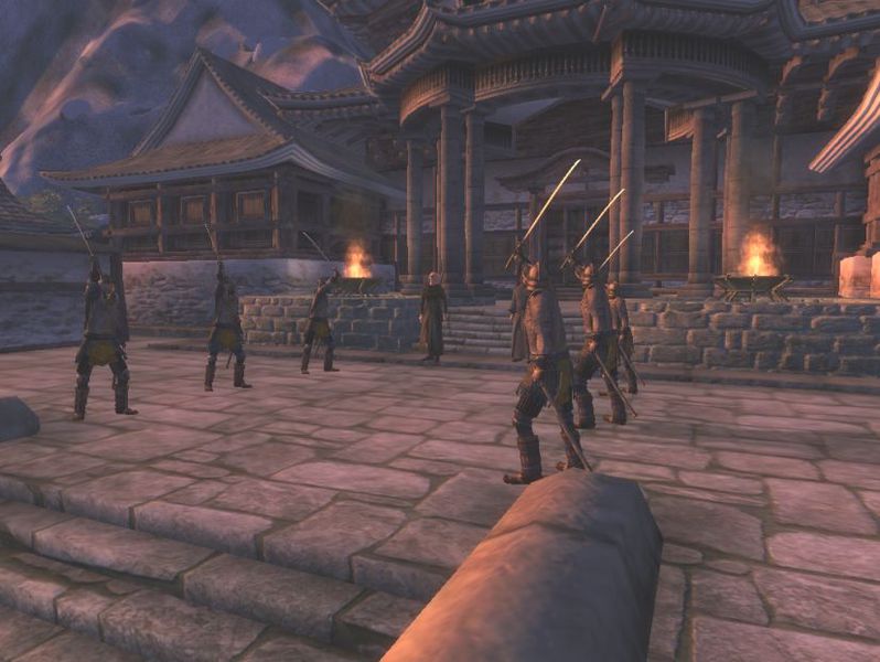 Datei:Wolkenherrscher-Tempel - Klingensalut.jpg