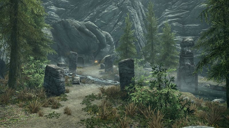 Datei:SR Daemmergrab Aussen.jpg