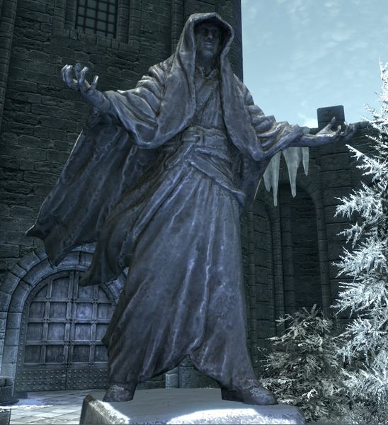 Datei:Statue Shalidor.jpg