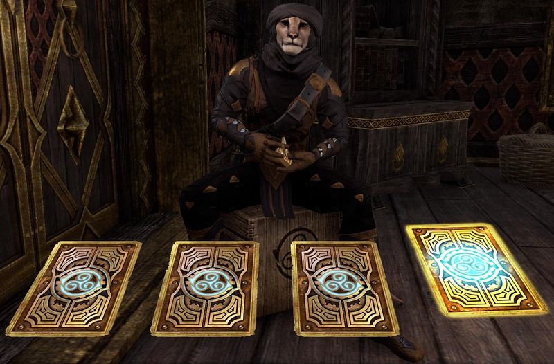 Datei:ESO Kisteninhalt - 4 Karten.jpg