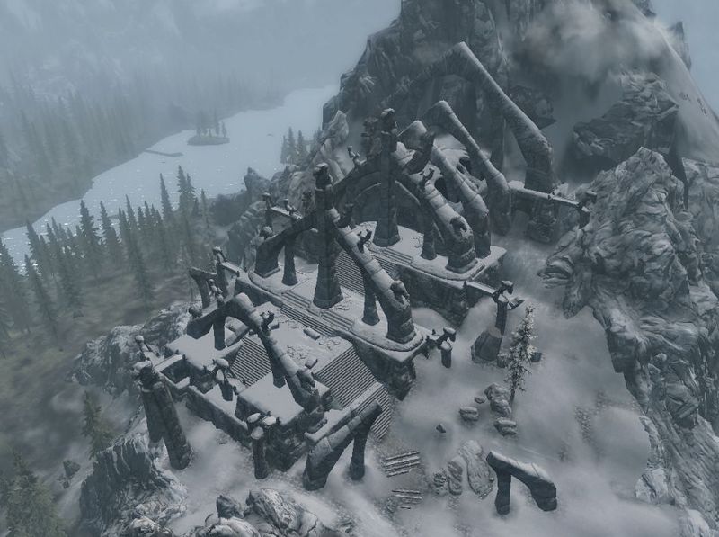 Datei:Ödsturzhügelgrab - Luftaufnahme.jpg