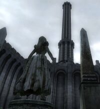 OBL Alessia-Statue - Weißgoldturm.jpg