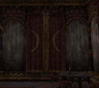 ESO Wandteppich mit Zwillingsmonden.jpg